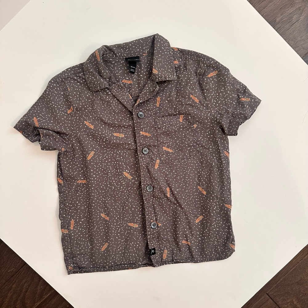 Art Class Boys Skateboard Button Up Shirt XS (4/5)